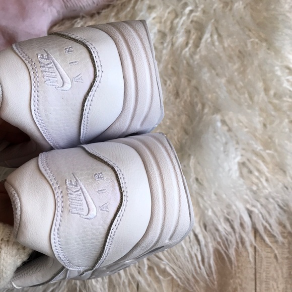 NWT Nike Air Max 1 Triple White - Picture 7 of 7